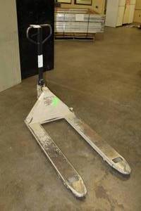 lot 1468 image: Hydraulic Pallet Truck