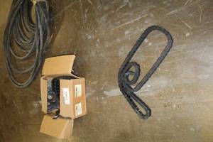 lot 1349 image: 4-Piece Energy Chain with Protective Electrical Covering