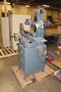 lot 1310 image: 1984 Sin Tek Machinery Works Co., Ltd. Super Tec 3-Axis Hand Feed Surface Grinding Machine STP-720