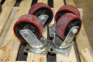 lot 1460 image: Lot of (4) Caster Wheels