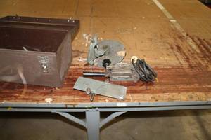 lot 1405 image: Page Belting Co. Belt Slicing Tools