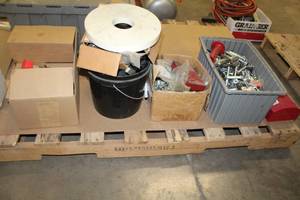 lot 1413 image: Hardware and Supplies