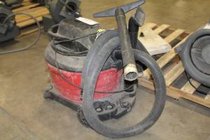 lot 1453 image: Craftsman 16-Gallon WetDry Vac