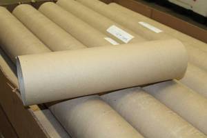 lot 1535 image: Lot of (Approximately 1000) Cardboard Mailing Tubes 5in.