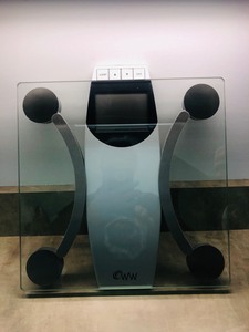 Weight Watchers by Conair WW67T Glass Body Analysis Scale