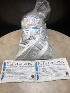 HENRY SCHEIN COLD OR HOT (MICROWAVABLE) GEL PACKS.
