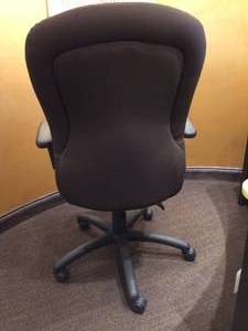 MSRP $800 HIGH QUALITY GLOBAL HIGH BACK MULTI-ADJUSTABLEMULTI-TILTER TARA(height adjustable arms too) ERGONOMIC OFFICE ARM CHAIR - GREAT CONDITION