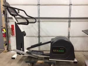 lot 1 image: MSRP $3500 Precor Elliptical Cross Trainer EFX 544 Fitness Club&nbspCardio Machine - GREAT WORKING CONDITION