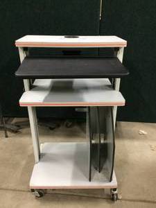 lot 25 image: ROLLING COMPUTER WORKSTATION CART WITH SLIDE OUT TRAY