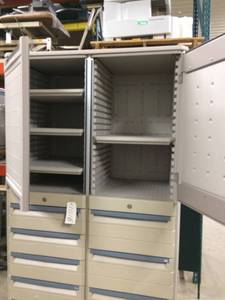 lot 6 image: MSRP $8000&nbspSTARSYS Double-Wide Two-Bay Supply Cabinet 2 DOOR STORAGE LOCKER 11 DRAWER LATEX FREE ANTI MICROBIAL PROTECTION WITHIN GUARANTEED NOT TO DENT CHIP RUST FLAKE CORRODE -LOCKING NO KEY