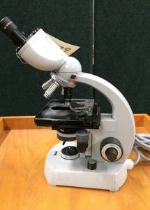 lot 16 image: SELLING ON EBAY USED $700SHIP&nbspCarl Zeiss Binocular Compound Microscope with Light Source & 4 Objectives - Great Working Condition