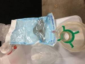 lot 50 image: LARGE LOT OF RESUSCITATION ITEMS 