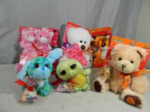 6 New Plush Animals with Candy