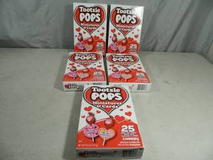 Cherry Tootsie Pops