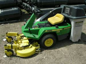 lot 8 image: John Deere F510 Front Mower