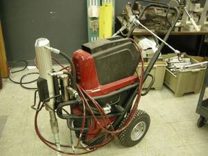 lot 10 image: Titan Powerbeast Electric Airless Sprayer