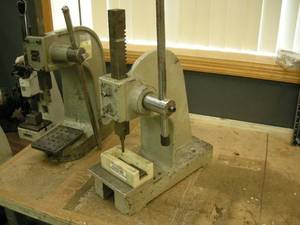 lot 33 image: Arbor Press
