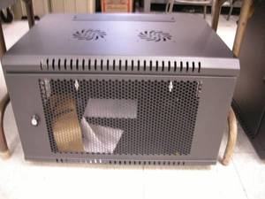lot 192 image: RollingStackableWall Mount Metal Rack Cabinet