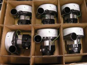 lot 188 image: 6 Lamb Ametek Vacuum Motors