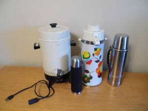 lot 38 image: Coffee Maker - Hot Pot - Thermos
