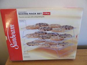 lot 39 image: Backing Rack Set