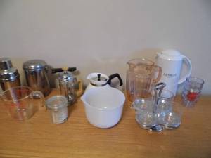 lot 42 image: Coffee Pot - Drink Shaker - French Press