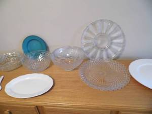 lot 43 image: Serving Trays