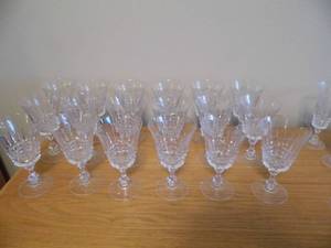 lot 51 image: Crystal Stemware