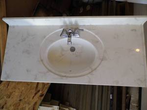 lot 126 image: Sink