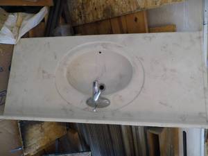 lot 127 image: Sink