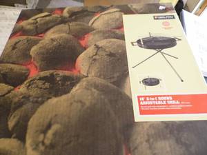 lot 135 image: BBQ Grill