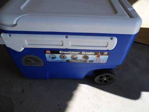 lot 136 image: Rolling Cooler