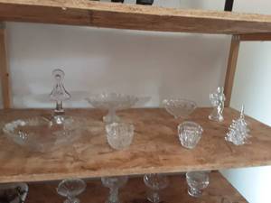 lot 9 image: Crystal Christmas, Angels, Serving Related