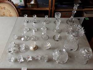 lot 12 image: Candle Holders & Shades