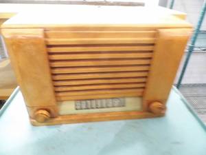 lot 9 image: GE Radio