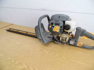 lot 11 image: Ryobi Trimmer