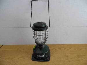 lot 16 image: Coleman Battery Lantern