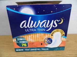 lot 22 image: Always Ultra Thin