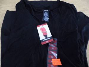 lot 33 image: New Prema Top