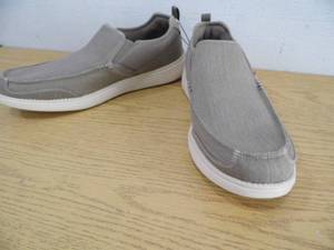 lot 58 image: New Skechers Mens Memory Foam Shoes