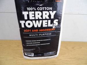 lot 74 image: New Terry Towels 60Count