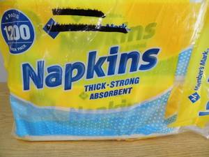 lot 75 image: New Napkins