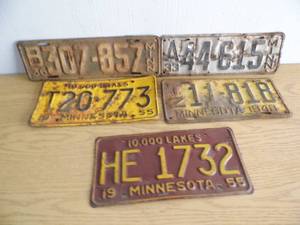lot 134 image: Vintage License Plates
