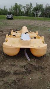 lot 4 image: Water Beetle Paddle Boat