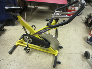 lot 208 image: LEMOND REVMASTER TRAINER