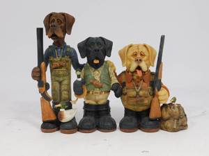 lot 19 image: DUCKS UNLIMITED SCULPTURE BOOMER & PALS - DU DECOY
