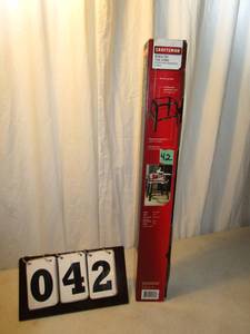 lot 42 image: Craftsman Bench Top Tool Stand