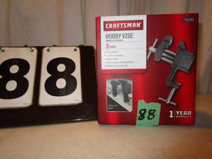 lot 88 image: Craftsman 3 Hobby Vise