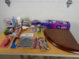 lot 58 image: Assorted Tools, Hardware, Etc. Store Returns