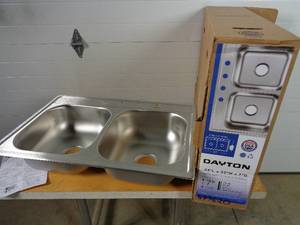 lot 82 image: New Dayton Stainless Steel Kitchen Sink